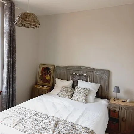 La Rivierette Nyaraló *